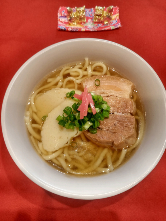 沖縄そば】県民が教える作り方｜だし香るお店の味を家庭で再現できる！麺の代替えも解決！ | まま栄養士☆沖縄料理キッチンLife